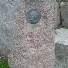 Stèle du poète Louis Guillaume