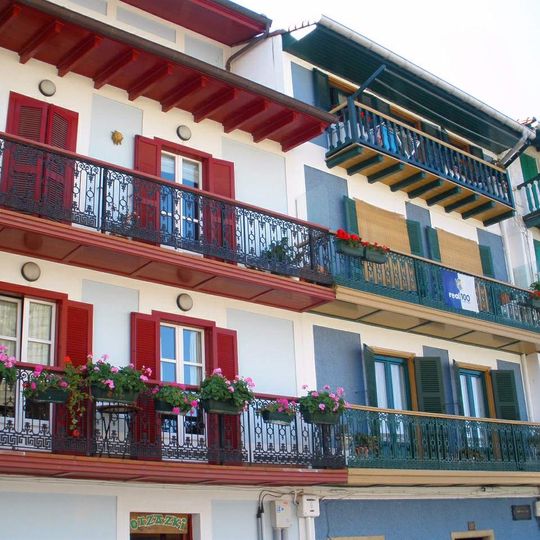 Casa Plaza de las Armas 13