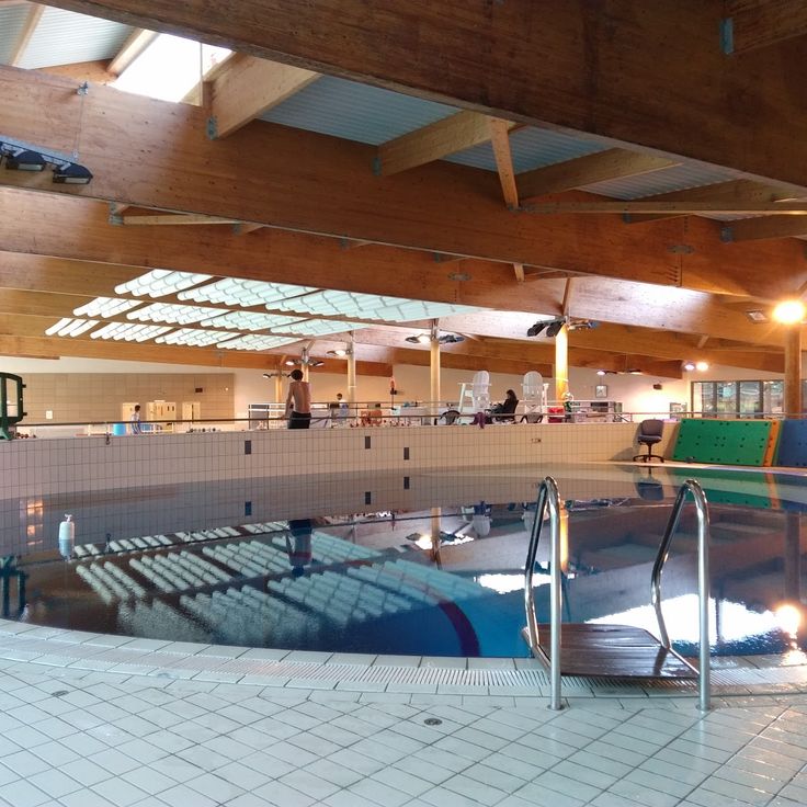 Piscina des Gayeulles