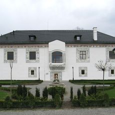 Kaštieľ Bytča s areálom, palác sobášny
