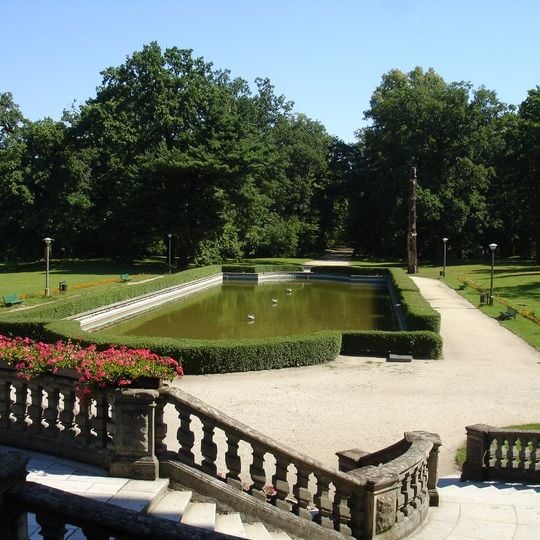 Park pałacowy w Mosznej