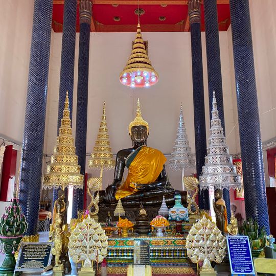 Wat Sri Chomphu Ong Tue