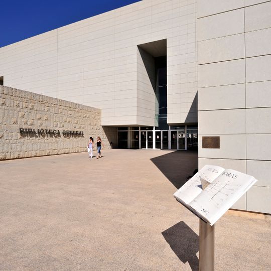 Biblioteca General María Moliner