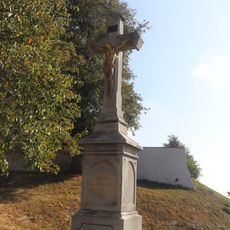Kříž v Čáslavicích