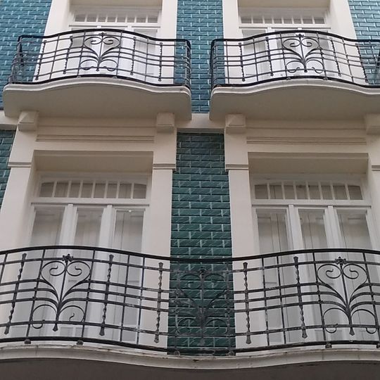 Edificios en calle Pintor Casanova 16, 18 y 20 de Alcoy