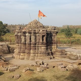 Rudra Mahalaya temple, Desar