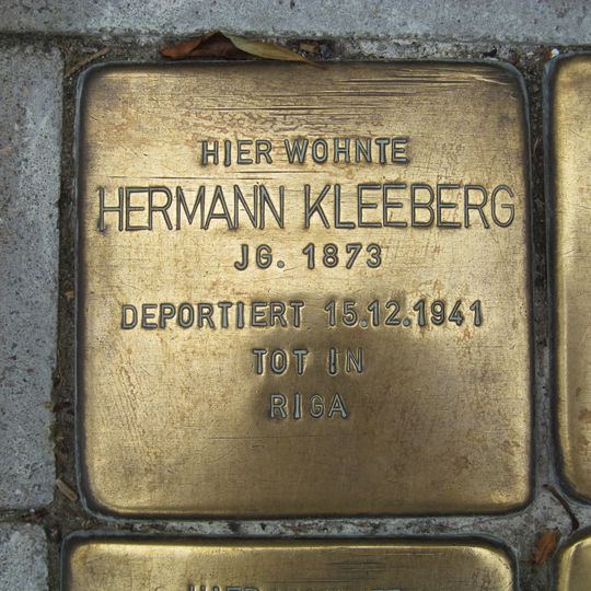 Stolperstein en memoria de Hermann Kleeberg