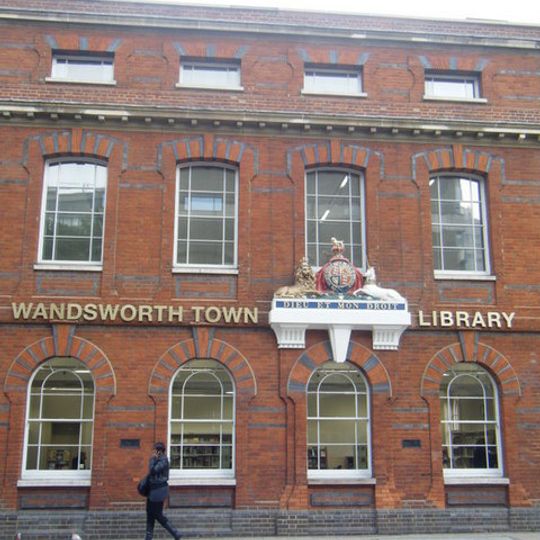 Wandsworth Town Library