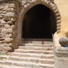 Passadís de l'antic Hospital de Cardona