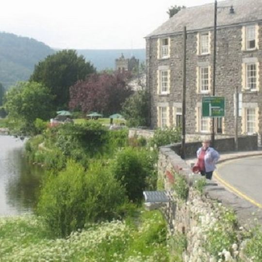 Wall to North of Pont Fawr
