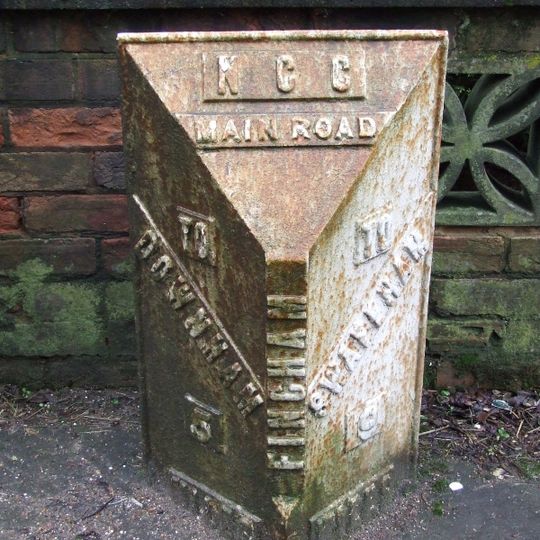 Milepost, by Jubilee House, High Street