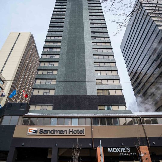 Sandman Signature Calgary Downtown Hotel