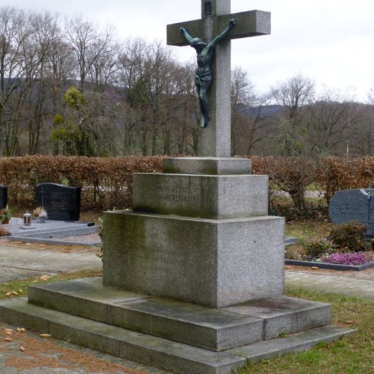 Friedhofskreuz