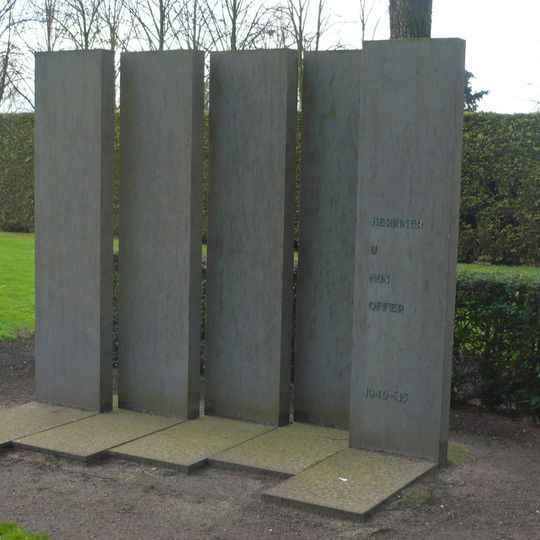 Monument op de Algemene begraafplaats