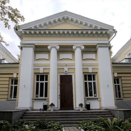 Большая Пироговская улица 2 c4