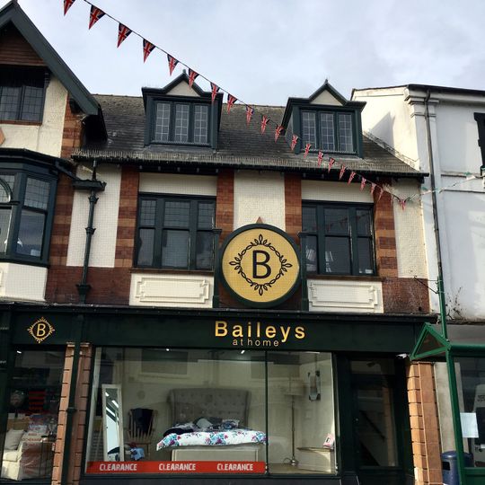 45,Frogmore Street, Abergavenny