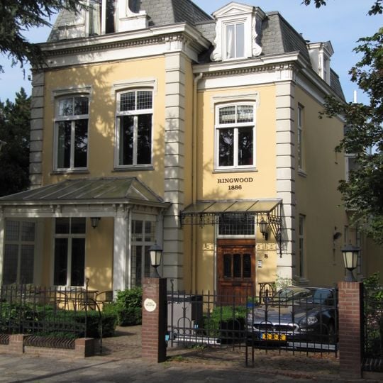 Hogeweg 8, The Hague