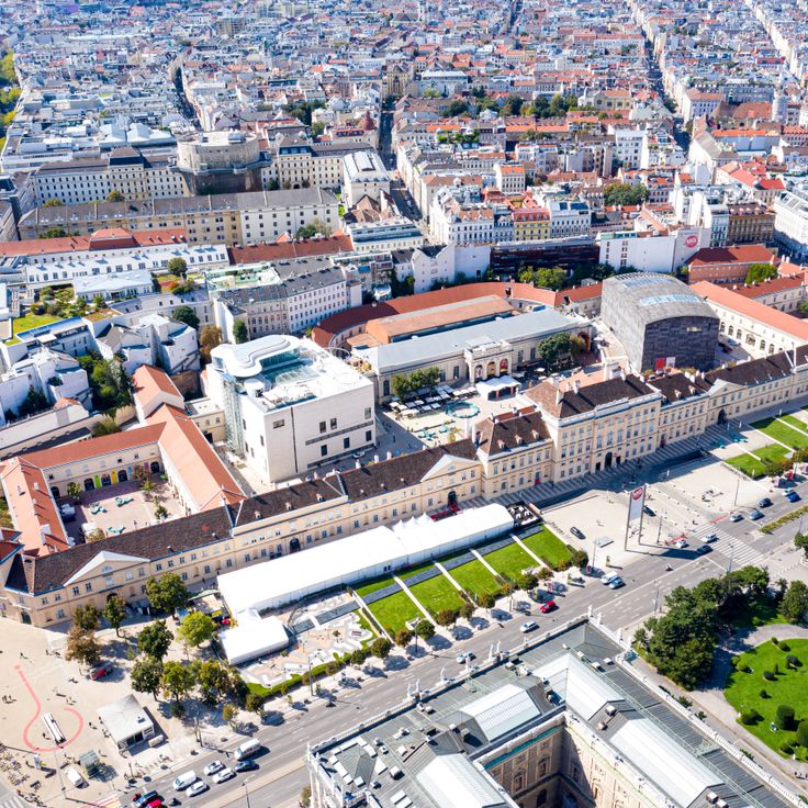 Dzielnica Muzeów (MuseumsQuartier)