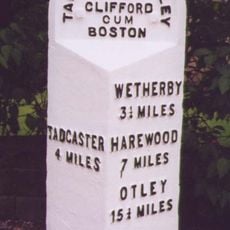 Milepost Opposite Junction With St Mary's Street