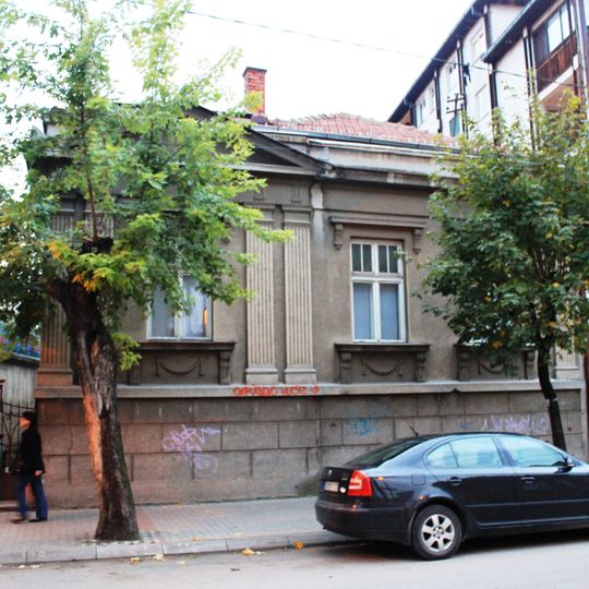 Грађанска кућа у Ул. Љубе Нешића 50