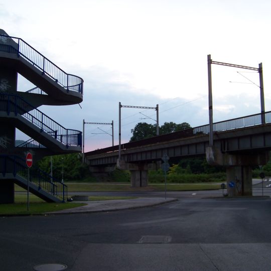 Železniční most přes silnici I/62 v Děčíně