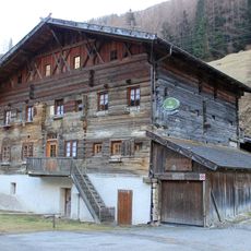 Unterpifrail mit Pfostenspeicher