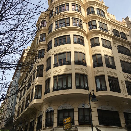 Edificio en Calle San Vicente Mártir 52, Valencia