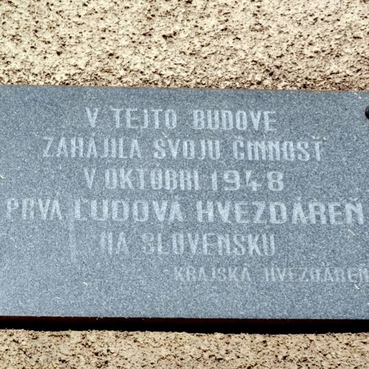 Mestská hvezdáreň, tabuľa pamätná