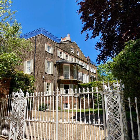 Garden Walls And Gates To Numbers 1 And 2