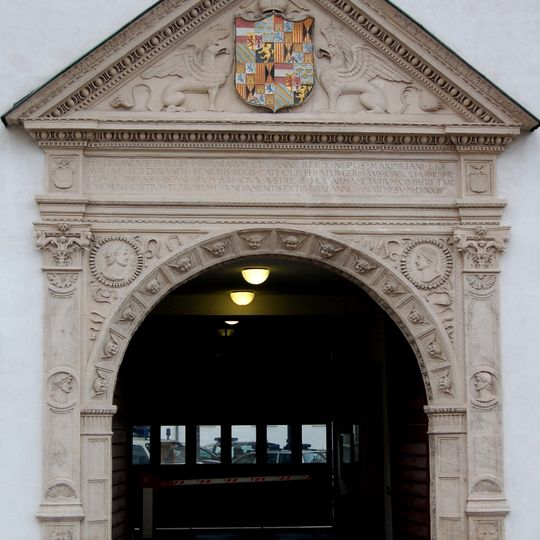 Renaissanceportale des ehemaligen Zeughauses