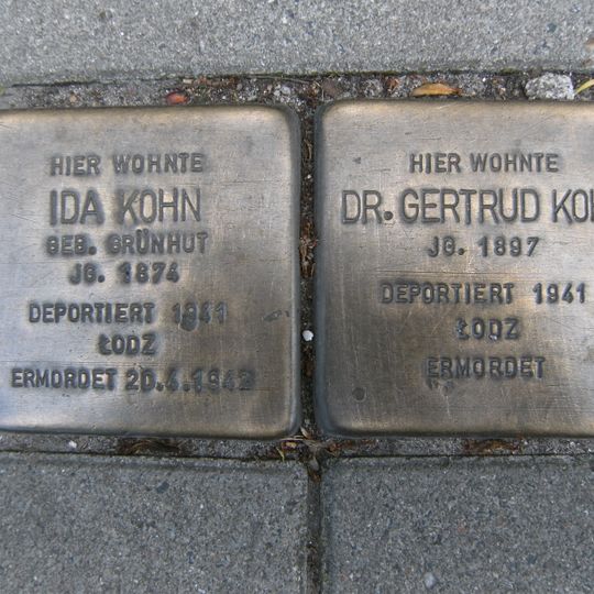 Stolperstein en memoria de Gertrud Kohn