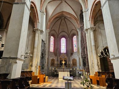 Interior 2