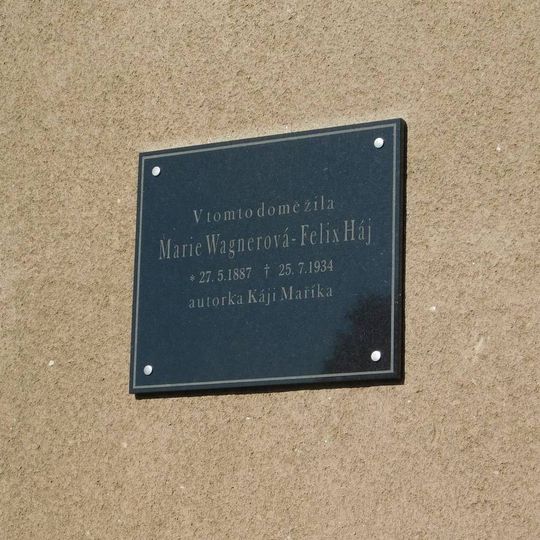 Pamětní deska Marie Wagnerové v Mníšku pod Brdy
