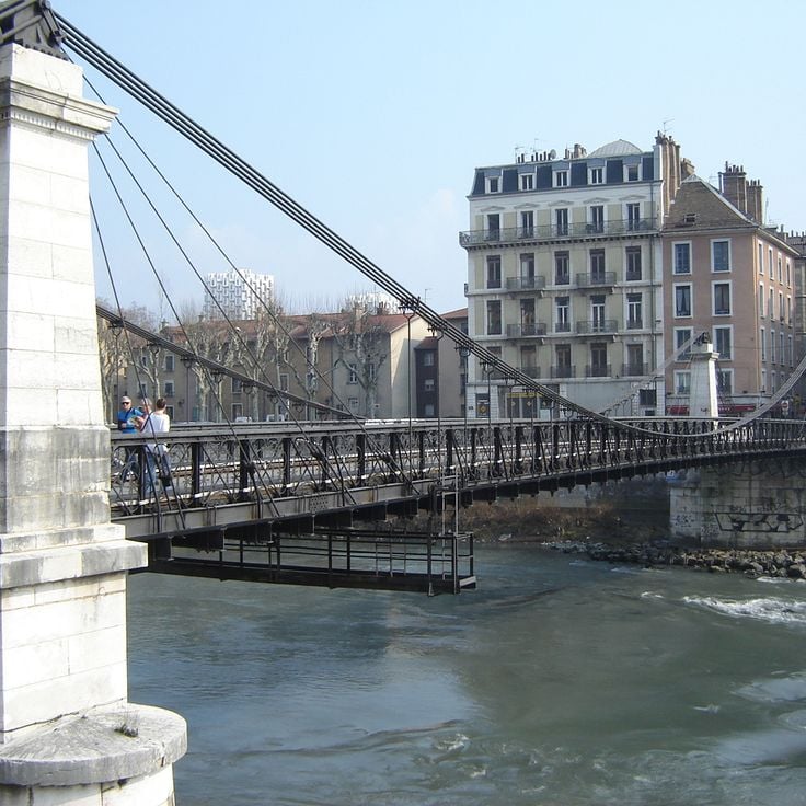 Saint-Laurent Bridge