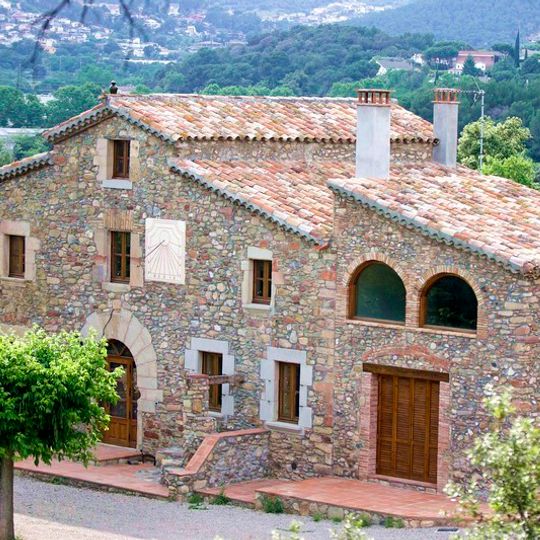 Can Fàbregues del Bosc