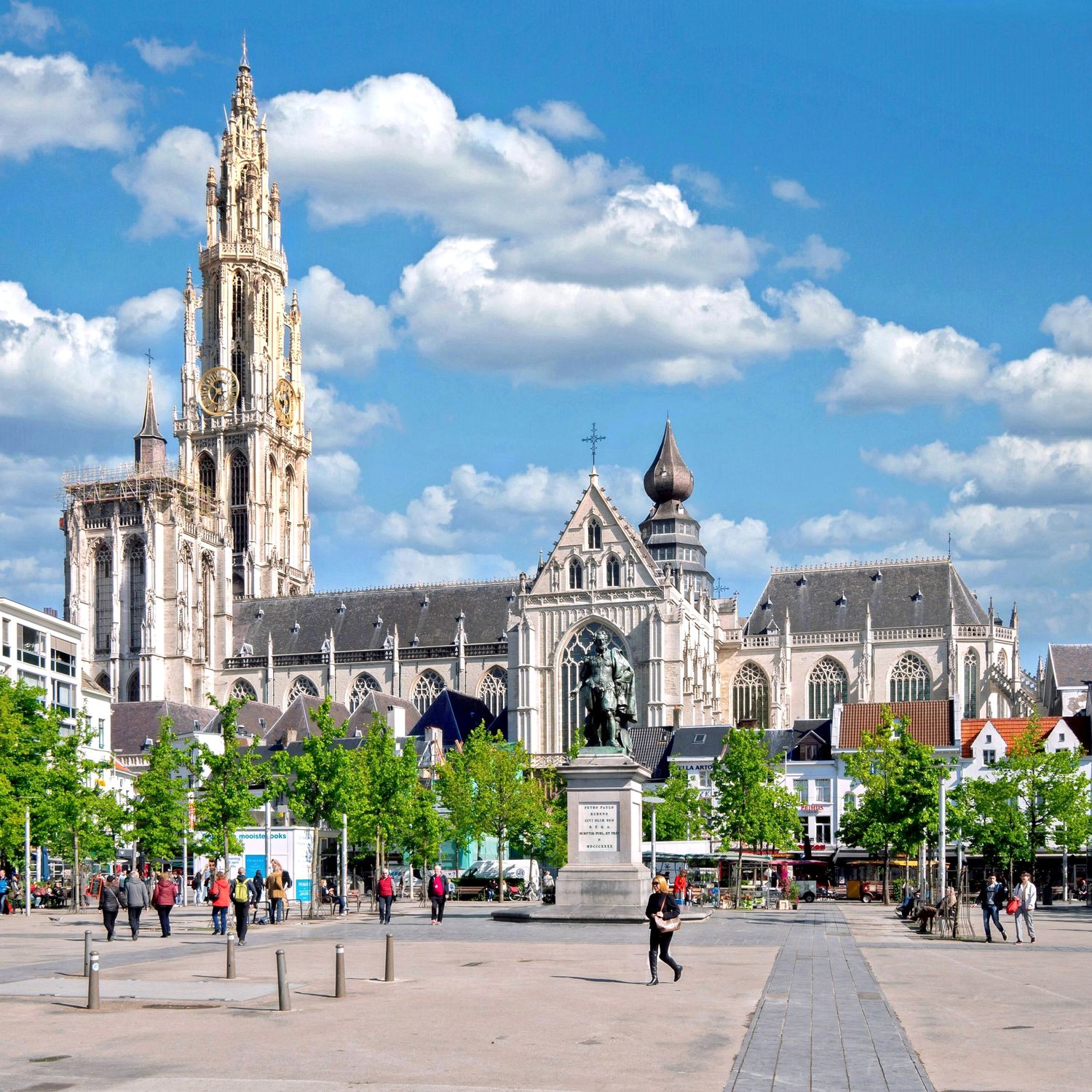 File:Cathédrale Notre-Dame (Bayeux).jpg - Wikimedia