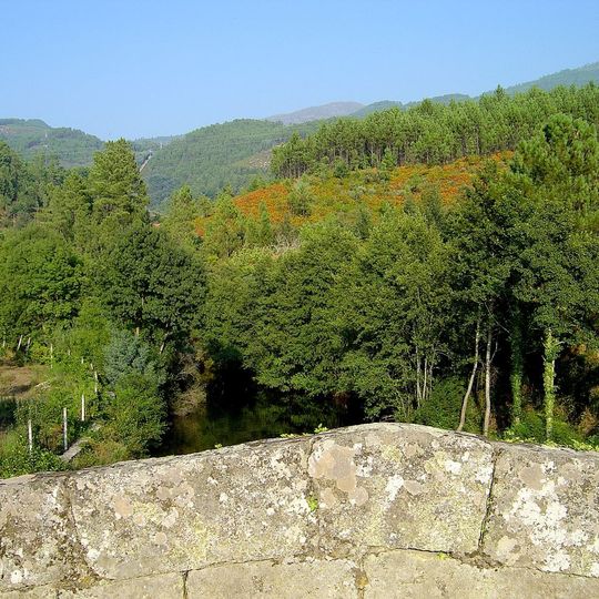 Vila Cova à Coelheira