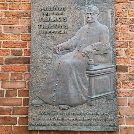 Commemorative plaque to Francis Trasuns