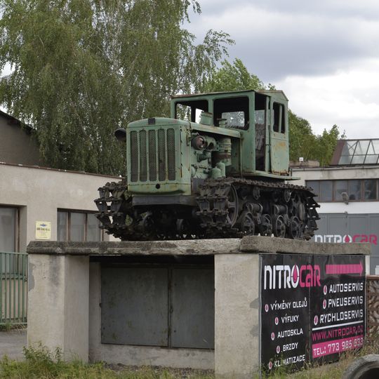 Historický traktor v Přepeřích