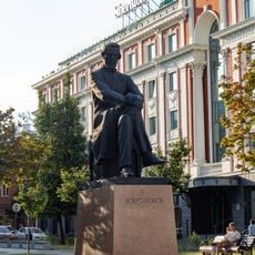 Նիկոլայ Դոբրոլյուբովի հուշարձան