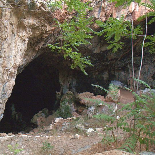 Caverna de Escoteino