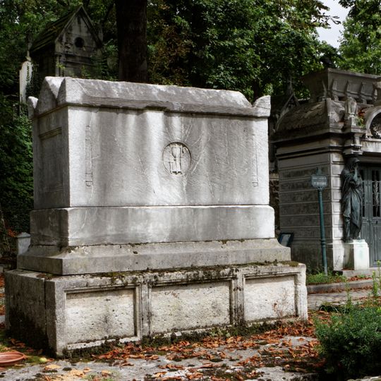 Grave of Mounier