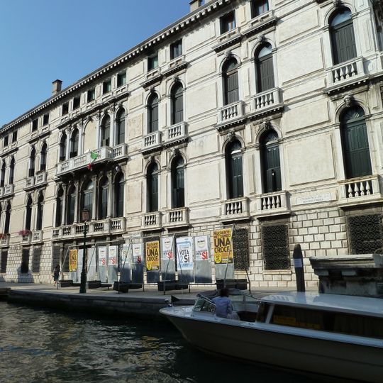 Palazzo da Lezze