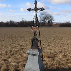 Kříž u silnice 401 u Jaroměřic nad Rokytnou