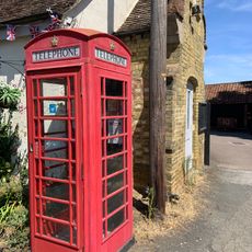 K6 Telephone Box