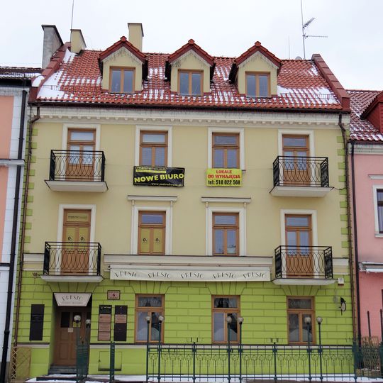 6 Old Market Square in Płock