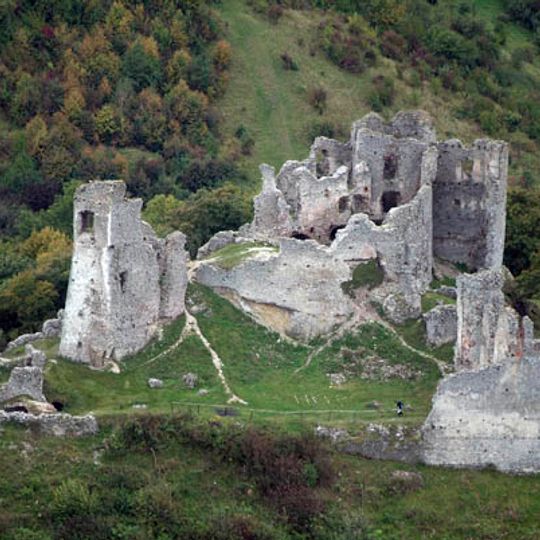 Hrad Brekov, veža obytná