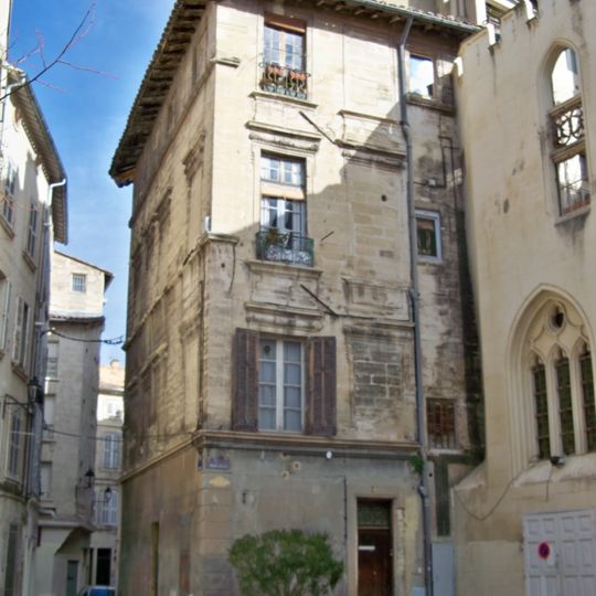 Immeuble, 2 place Principale