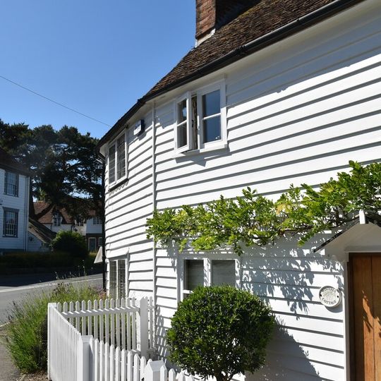 2 And 4, High Street