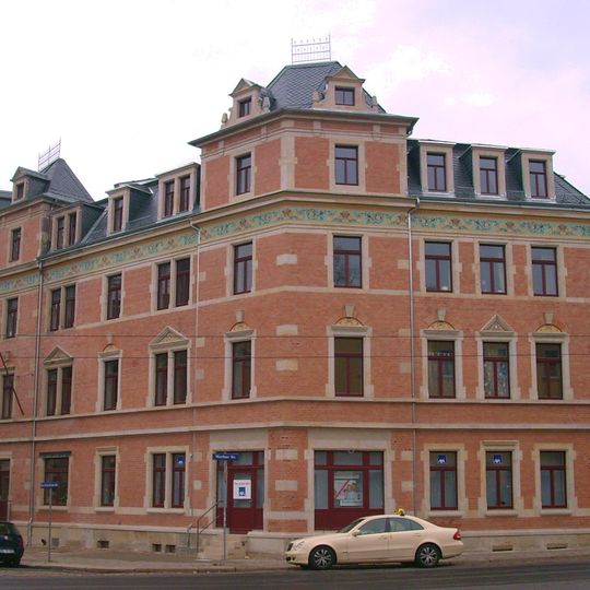 Gottfried-Keller-Straße 18/Warthaer Straße 23